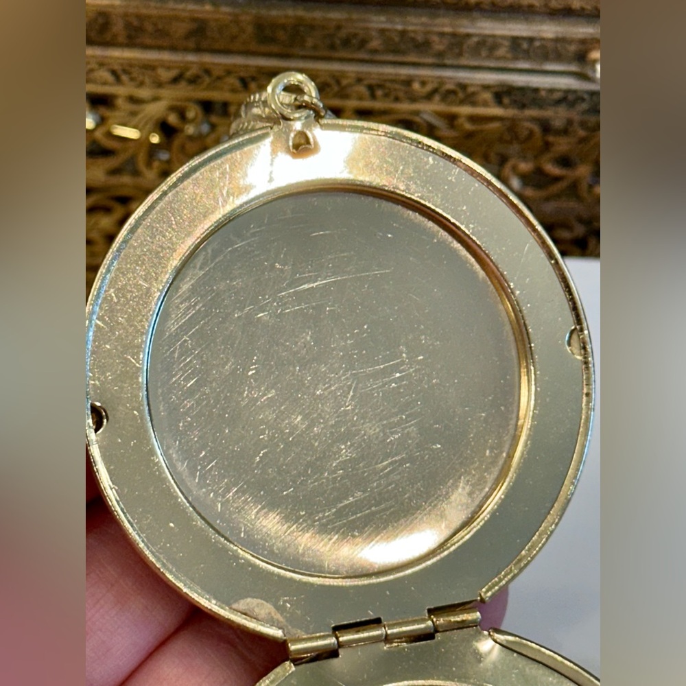 VTG Whiting & Davis Signed 70s Gold-Toned Oversized Mermaid Locket Necklace EUC - Picture 12 of 17